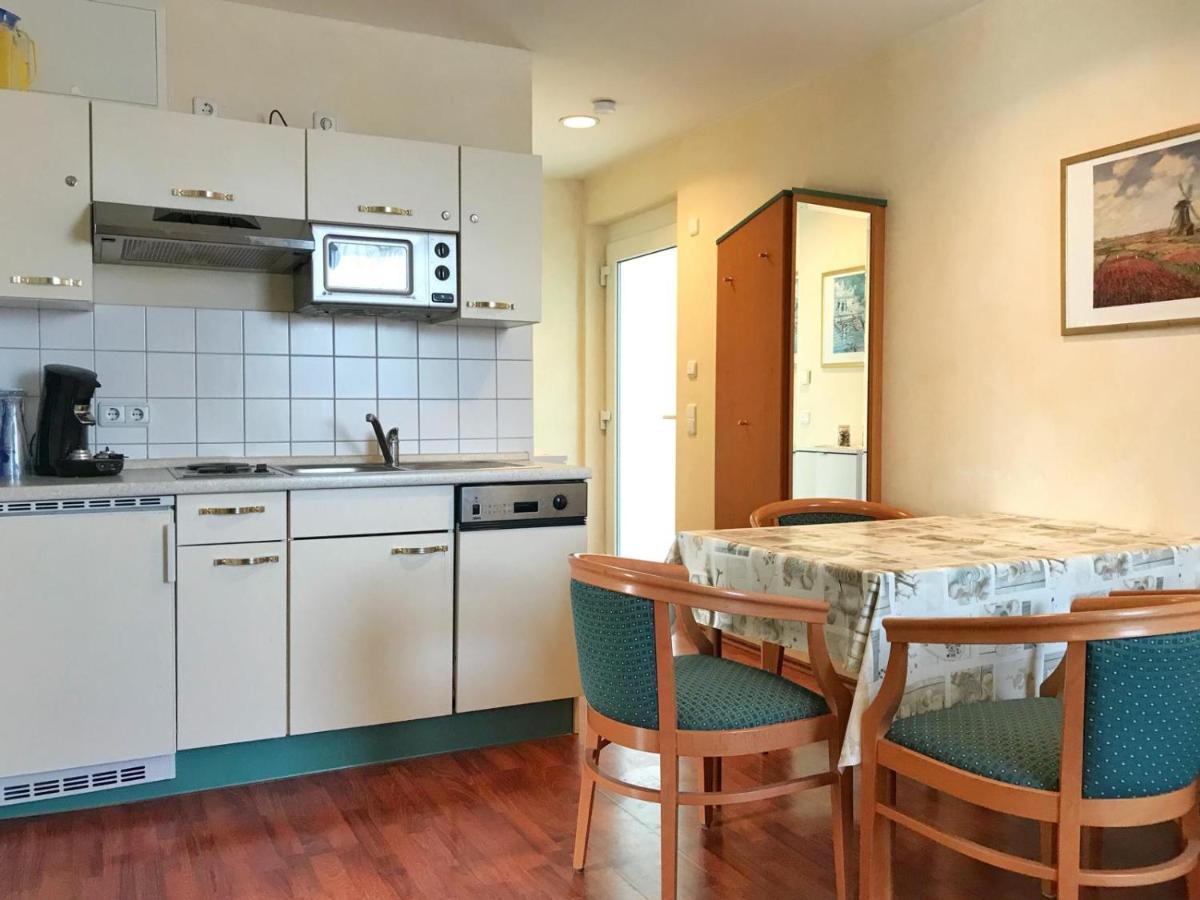 Hafenresidenz - Ferienwohnung 17 "Zugvogel" Wiek auf Rügen Exterior foto