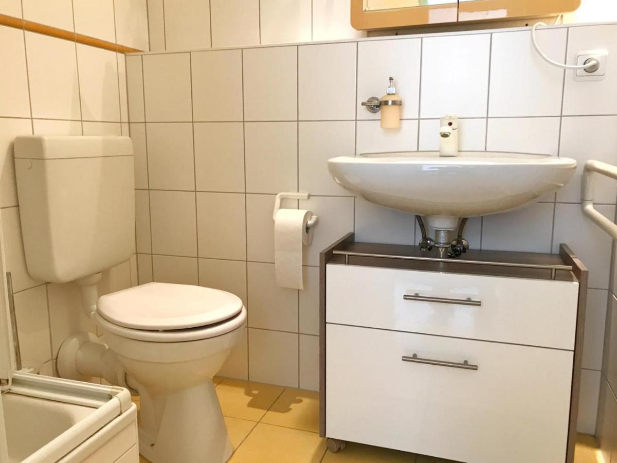 Hafenresidenz - Ferienwohnung 17 "Zugvogel" Wiek auf Rügen Exterior foto